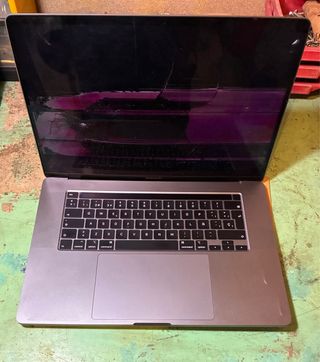 MacBook Pro 2019 16”