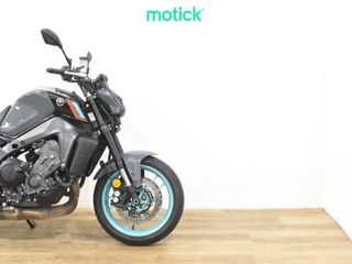 YAMAHA MT-09 (A2)