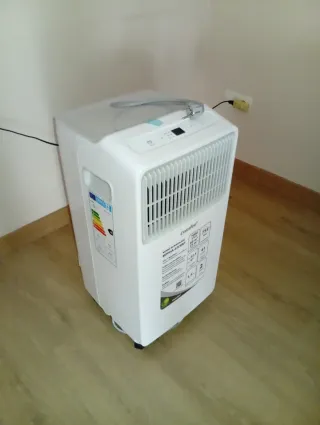 Aire Acondicionado Portátil Casi NUEVO Comfee