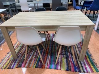 Mesa MIRA SH + Sillas NORUEGA
