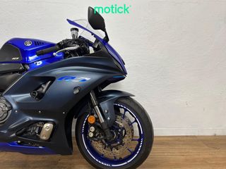 YAMAHA R7 (A2)