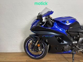 YAMAHA R7 (A2)