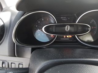 Renault Clio Limited dCi 55 kW (75 CV)