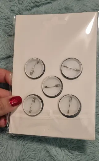 Iron Maiden Conjunto de Crachás e Porta-chaves