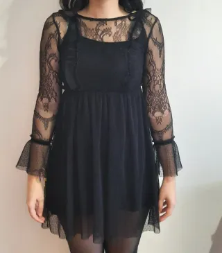 Vestido midi encaje negro