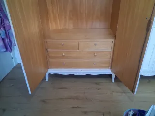 Armario vintage blanco madera