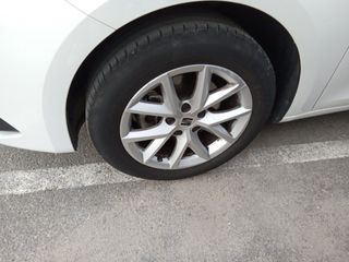 SEAT León 2.0 TDI S&S Style Go 85 kW (115 CV)