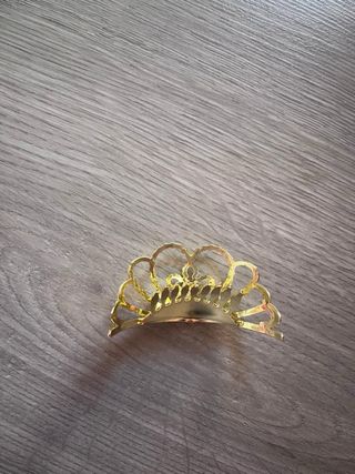 Ropa para Nancy: Vestido y Corona