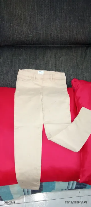 Pantalón azul niña y hombre