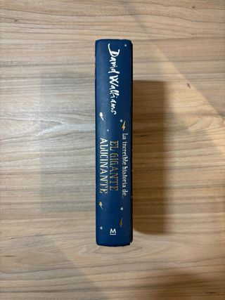 Libro “El gigante alucinante”