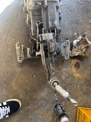 Caja de cambios BMW 6v