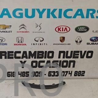 MOLDURA DERECHA PARACHOQUES DELANTERO CITROEN C4
