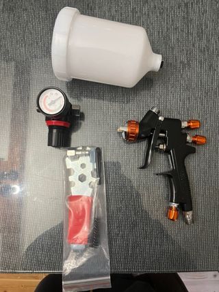 Pistola de pintar profesional vale nueva casi 200€