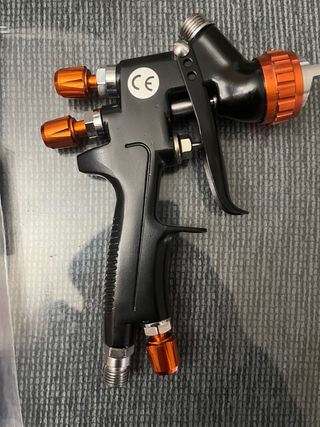 Pistola de pintar profesional vale nueva casi 200€