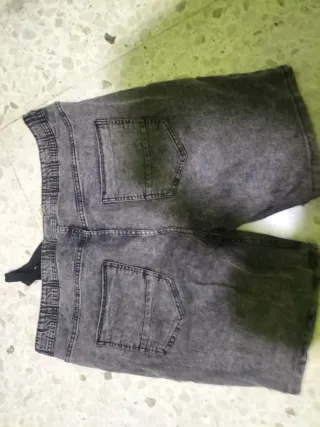 Bermuda vaquera gris con cordón