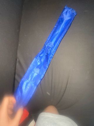 Ukulele blu in discrete condizioni