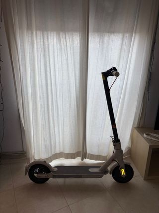 Patinete Eléctrico Xiaomi Mi Scooter 3