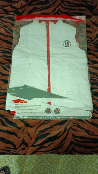 Chaleco reversible talla 14 años