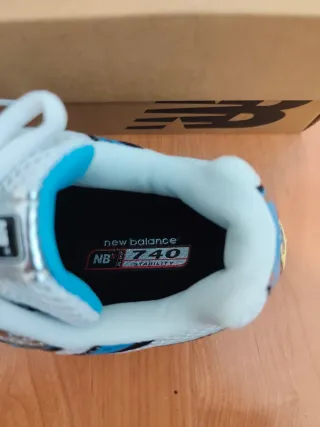 Tênis New Balance 740 Azul e Branco