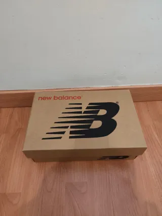 Tênis New Balance 740 Azul e Branco
