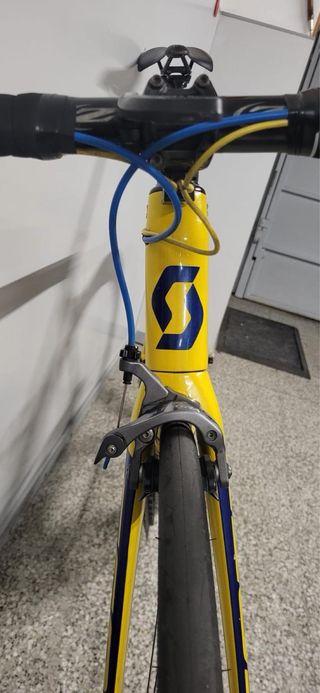 Bici da Strada Scott ADICT Carbono