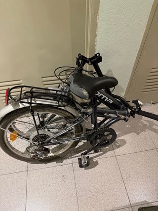 Bicicleta Moma plegable poco uso