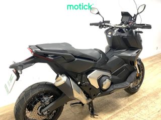 HONDA X-ADV 750