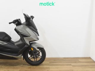 HONDA FORZA 125