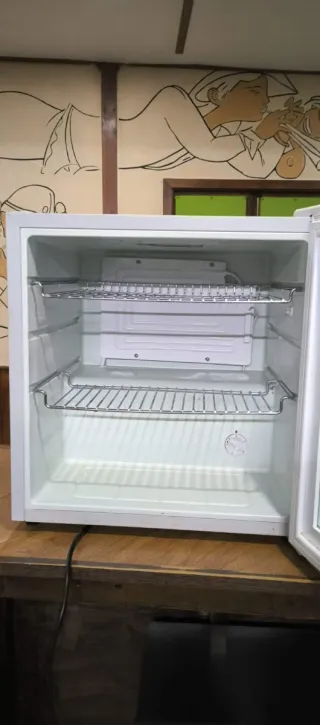 Nevera expositora Klarstein