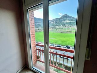 Piso 4 hab con vistas en el pueblo de Centelles