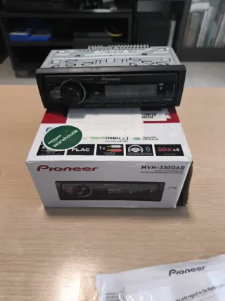 Pioneer MVH-330DAB Radio Coche