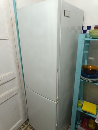 Nevera Combi Haier
