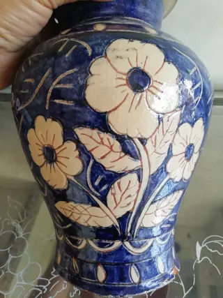 Jarrón decorativo azul y beige