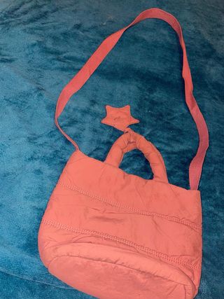 Bolso pequeño rosa con estrella