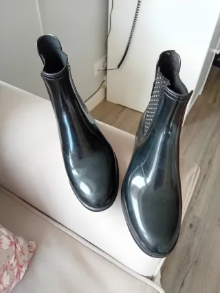 Botas de agua grises