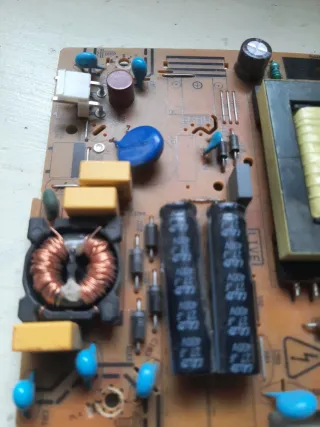 Fuente Alimentación Toshiba 32W3863DG