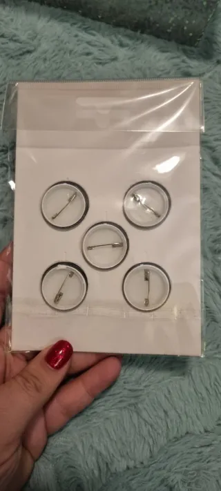 Ozzy Osbourne Conjunto de Crachás e Porta-chaves