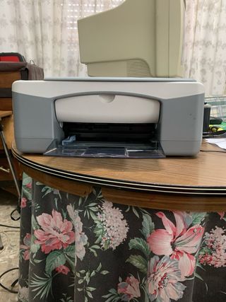 Impresora Multifunción HP PSC 1410