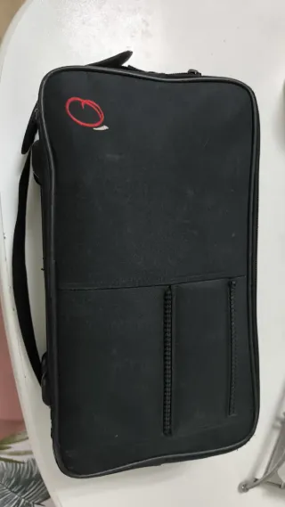 Clarinete Yamaha YCL-255S SiBemol con accesorios