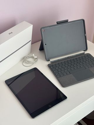 iPad 8th generación con teclado