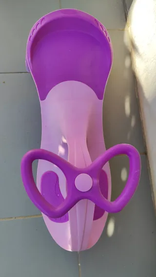 Correpasillos rosa y lila