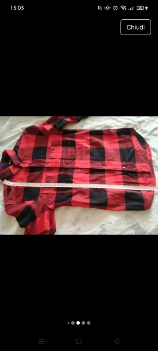 Camicia a quadri rossa e nera