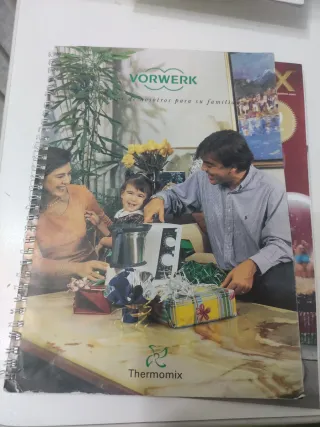 Thermomix TM 21 con accesorios