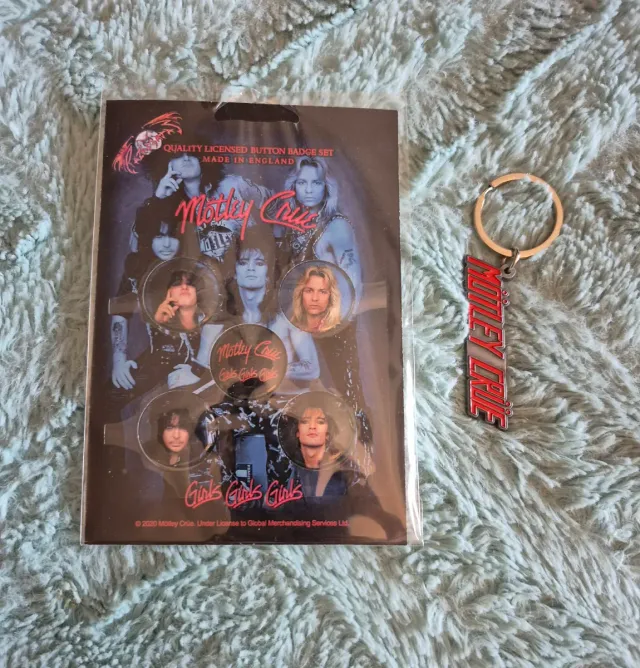 Motley Crue Conjunto de Crachás e Porta-chaves