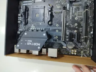 MSI B450M MORTAR MAX Placa Base