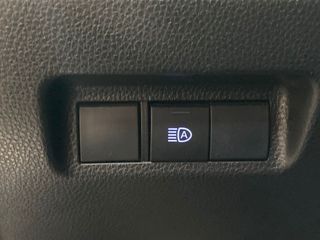 TOYOTA Rav4 2.5l 220H Advance