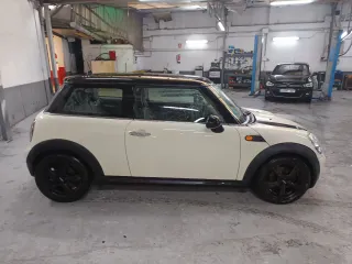MINI Mini 2010
