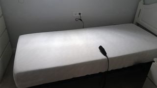 Cama articulada varias posiciones,mando y colchón