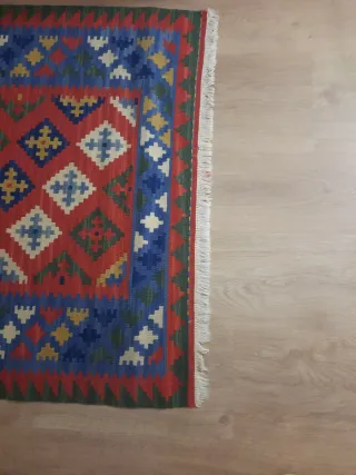 Alfombra Kilim diseño geométrico
