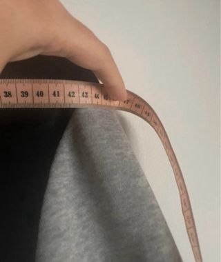 Sudadera larga con capucha talla XL nueva